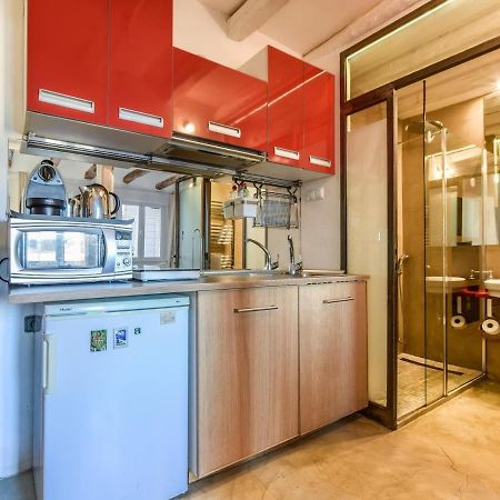 Apartamento En La Plaza De Lavapies Para 4 Personas Мадрид Экстерьер фото